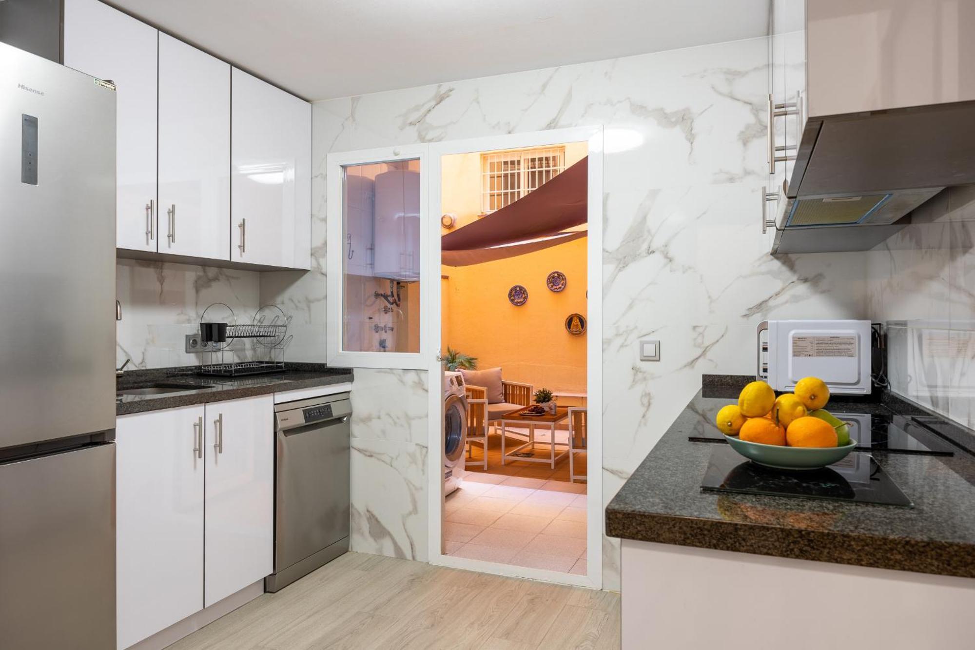 Ninfa - Wifi, Piscina, A/c, Lavadora, Silla De Ruedas Bienvenidas Apartament